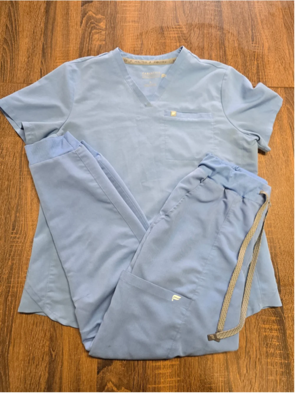 Women's Fabletics Scrub Set Size S Light Blue Joggers and V-Neck Top